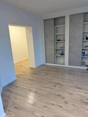 4 Zi. oder 140m2 - k Provision