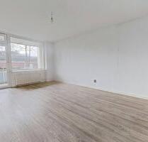 Schöne 3-Zimmer-Erdgeschosswohnung mit EBK und BALKON - Rendsburg