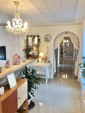 Foto - Ruhe über den Dächern + gehobener Wohnkomfort 