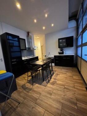 Foto - Zimmer frei in 4er-WG - 275,00 EUR Kaltmiete,