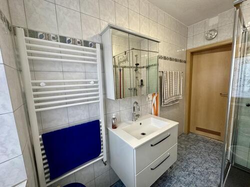Foto - Helle Wohnung in hervorragender Lage, Hochparterre mit ebenerdiger Dusche