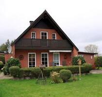 Doppelhaushäfte mit großem Garten auf dem Lande - Blekendorf