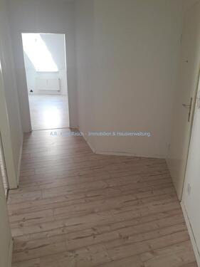 Foto - schicke 3-Zimmer-Wohnung zwischen Bahnhof und Innenstadt