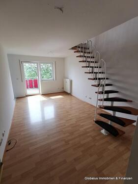 Foto - 5-Raum-Maisonette-DG-Wohnung mit EBK, Balkon zwei Bäder und Kfz Stellpatz