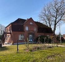 6 Zimmer auf über 160m² Dachterrasse Stellplatz zentrale Lage - Lensahn