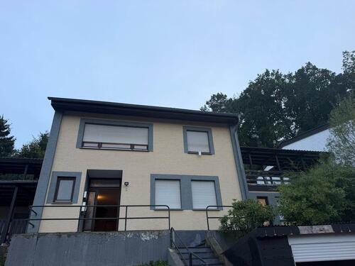 Foto - Zweifamilienhaus - 300.000,00&nbsp;EUR Kaufpreis, ca.&nbsp; 180,00&nbsp;m&sup2;