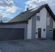 Einfamilienhaus mit 5 Zimmern in Aitrach, Baujahr 2010