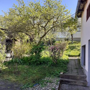Foto - Einfamilienhaus Haus - 84.000,00&nbsp;EUR Kaufpreis, ca.&nbsp; 110,00&nbsp;m&sup2;