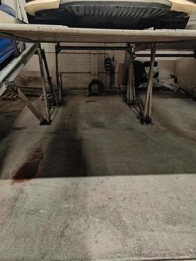 Foto - Tiefgaragenstellplatz zu vermieten
