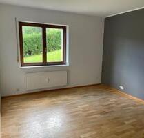 Schöne 4,5 Zimmer Wohnung mit Balkon und Stellplatz - Wald-Michelbach