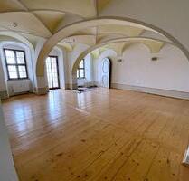 Altstadtwohnung mit Gewölbedecken und Balkon - Görlitz