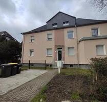 Wohlfühlen im neuen Zuhause: gemütliche 2,5 Raum Wohnung - komplett renoviert! - Essen Stadtbezirk V