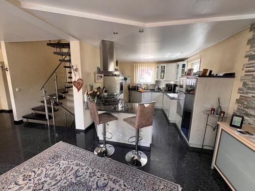 Foto - 7 Zimmer Einfamilienhaus zum Kaufen in Großrosseln