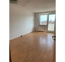 Gemütliche 2-Zimmerwohnung mit Balkon in Langenbogen - Markkleeberg