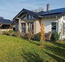 Bungalow mit ausgefallener exkl. Architektur KFW 40 Plus - Uffenheim