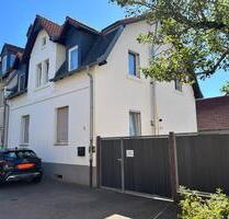 Historisches Einfamilienhaus mit modernem Flair in Hattersheim - Hattersheim am Main