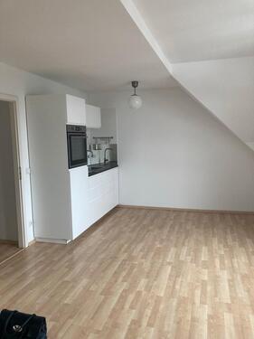 Foto - 1 Zimmer Dachgeschoßwohnung zur Miete in Leipzig