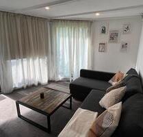 Möbiliertes Gartenappartement - 900,00&nbsp;EUR Kaltmiete, ca.&nbsp; 38,00&nbsp;m&sup2; in Düsseldorf (PLZ: 40591) Stadtbezirk 8