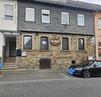 Ladenlokal 140 m2 mit Terrasse - Ideal für Gastronomie und Café - Dernbach (Westerwald)