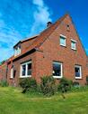 Foto - Haus mit großem Grundstück und zusätzlichem Bauplatz