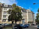 Foto - Schöne und großzügige Dachgeschoss - Wohnung mit Einbauküche!