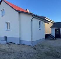 5-Raum-Einfamilienhaus mit Scheune, WDVS, Fenster neu - Baruth/Mark
