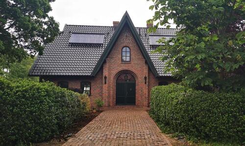 Foto - Hochwertiges Landhaus mit Nebengebäuden