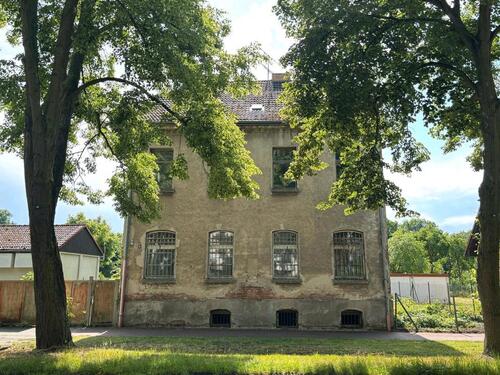 Foto - Haus in Golzow - 40.000,00&nbsp;EUR Kaufpreis, ca.&nbsp; 300,00&nbsp;m&sup2;