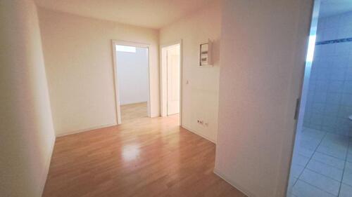 Foto - 5-Zimmer-Wohnung mit Balkon in Zeitz-Forststraße