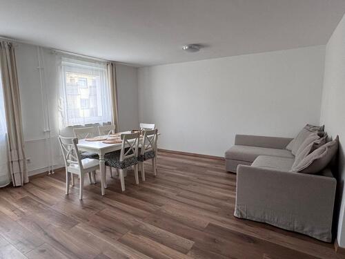 Foto - Modernisierte 2-Zimmer-Wohnung in Frankfurt-Rödelheim