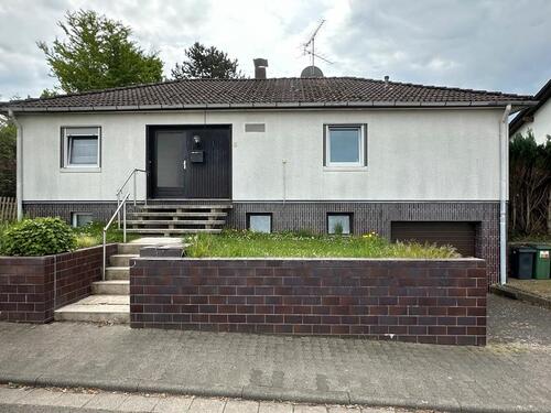 Foto - Bungalow in Langgöns zur Vermietung - Top Lage, großer Garten
