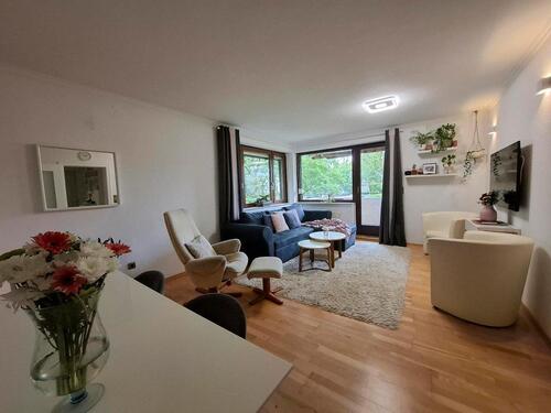 Foto - Praktische 3-Zimmer Wohnung! - 800,00&nbsp;EUR Kaltmiete, ca.&nbsp; 80,00&nbsp;m&sup2;