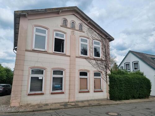 Foto - Mehrfamilienhaus in Wesselburen zu verkaufen