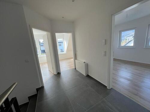 Foto - Exklusive Neubau-Doppelhaushälfte in Hofstetten (Gemünden am Main) – Modernes Wohnen in traumhafter Lage!