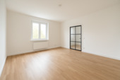 Foto - SANIERTE UND BEZUGSFREIE - 2,5 ZIMMER WOHNUNG IM HOCHPARTERRE
