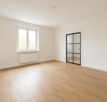 SANIERTE UND BEZUGSFREIE - 2,5 ZIMMER WOHNUNG IM HOCHPARTERRE - Berlin Reinickendorf
