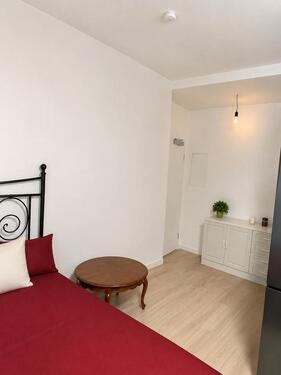 Foto - 1Zimmer Wohnung neues schönes Bad, mit Küche, Abstellraum, Aufzug direkt in der City Friedberg!