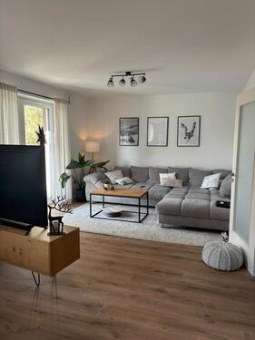 Foto - Moderne 3-Zimmer-Wohnung mit Einbauküche, Garage & Stellplatz