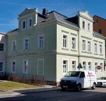 Zentrum Limbach sonnige 2-Raum Dachgeschoß Wohnung - Limbach-Oberfrohna