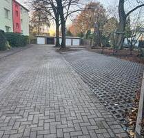 PKW Stellplatz Nr. 2 Berner Heerweg 101 Hamburg Farmsen-Berne