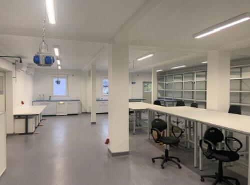 Foto - S1 Labor Laborfläche Forschungslabor Molekularbiologie etc.