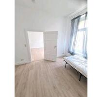 Schöne 2-Zimmerwohnung 60 qm mit Gartenmitbenutzung Badewanne Waschmaschine teilmäbliert Paulsstadt - Schwerin