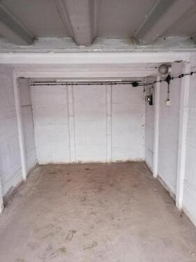 Foto - Garage in Eisenberg am Massenteich zu vermieten