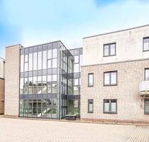 Moderne 3,5-Zimmer-Wohnung mit großer Dachterrasse in Kiel - Molfsee