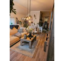 Wohnung drei Zimmer ,Küche ,Bad - Oldenburg Kreyenbrück