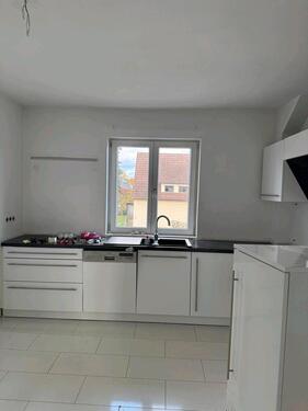 Foto - Helle 4-Zimmer-Wohnung mit EBK, Schwedenofen & Stellplatz