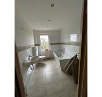 Helle 3 Raum Wohnung in Elsteraue OT Draschwitz zu vermieten