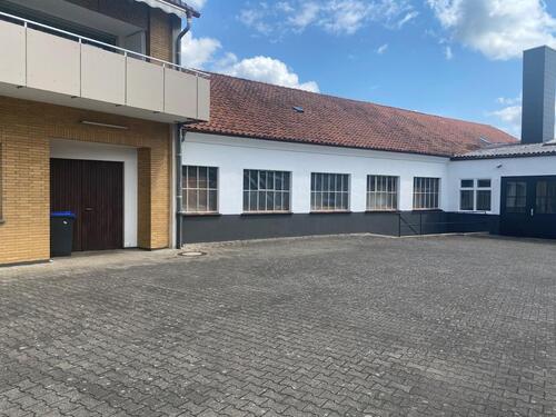 Foto - Lagerhalle, Büroraum plus Dachbodenfläche in Detmold zu verm. !!!