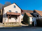 Foto - Einfamilienhaus bei der Burg Hohenstein 122 m² Wfl.