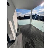 4 Zimmer 119 qm, zwei Bäder, Balkon, Aufzug, barrierefrei - Burscheid